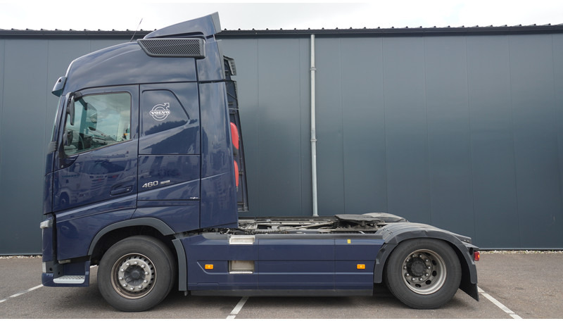 Volvo FH 460 EURO 6 GLOBETROTTER 647.000KM - Trekkvogn: bilde 1 Volvo FH 460 EURO 6 GLOBETROTTER 647.000KM - Trekkvogn: bilde 1