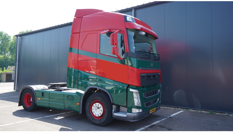 Volvo FH 460 EURO 6 GLOBETROTTER - Trekkvogn: bilde 4 Volvo FH 460 EURO 6 GLOBETROTTER - Trekkvogn: bilde 4