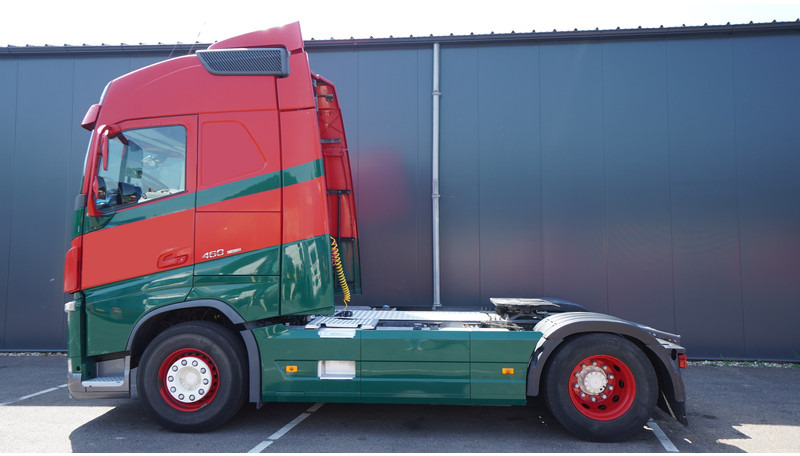 Volvo FH 460 EURO 6 GLOBETROTTER - Trekkvogn: bilde 1 Volvo FH 460 EURO 6 GLOBETROTTER - Trekkvogn: bilde 1
