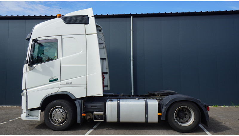 Volvo FH 460 EURO 6 GLOBETROTTER - Trekkvogn: bilde 1 Volvo FH 460 EURO 6 GLOBETROTTER - Trekkvogn: bilde 1