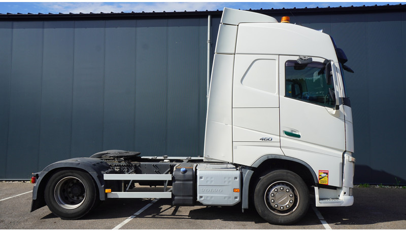 Volvo FH 460 EURO 6 GLOBETROTTER - Trekkvogn: bilde 2 Volvo FH 460 EURO 6 GLOBETROTTER - Trekkvogn: bilde 2