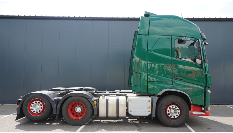 Volvo FH 500 6X2 EURO 6 GLOBETROTTER - Trekkvogn: bilde 2 Volvo FH 500 6X2 EURO 6 GLOBETROTTER - Trekkvogn: bilde 2