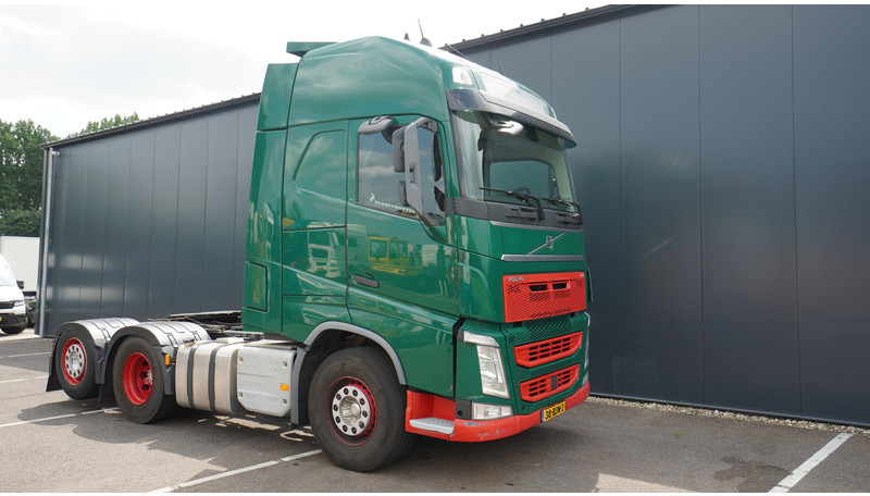 Volvo FH 500 6X2 EURO 6 GLOBETROTTER - Trekkvogn: bilde 4 Volvo FH 500 6X2 EURO 6 GLOBETROTTER - Trekkvogn: bilde 4