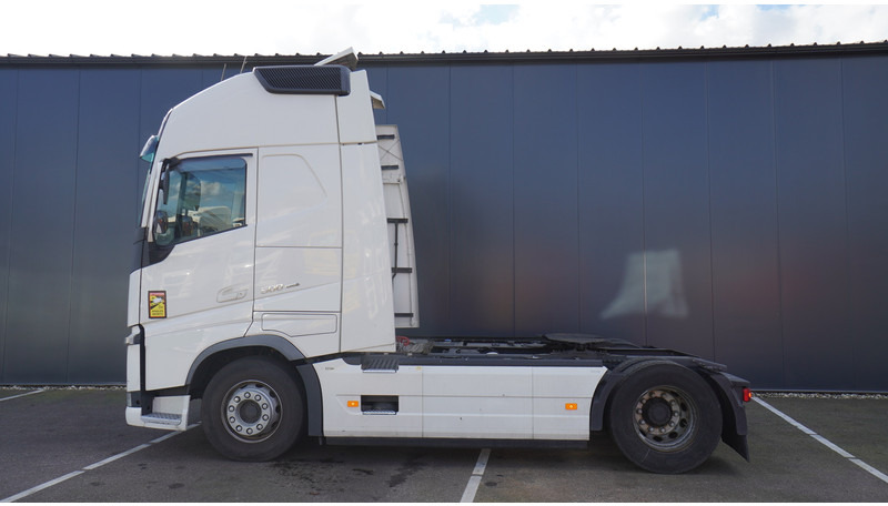 Volvo FH 500 GLOBETROTTER 847.000KM - Trekkvogn: bilde 1 Volvo FH 500 GLOBETROTTER 847.000KM - Trekkvogn: bilde 1