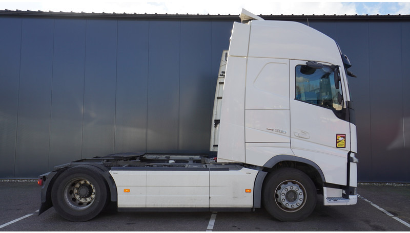 Volvo FH 500 GLOBETROTTER 847.000KM - Trekkvogn: bilde 2 Volvo FH 500 GLOBETROTTER 847.000KM - Trekkvogn: bilde 2