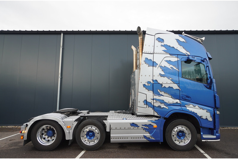 Volvo FH 540 6X2 XL SHOWTRUCK 4-SEATS 455.000KM - Trekkvogn: bilde 2 Volvo FH 540 6X2 XL SHOWTRUCK 4-SEATS 455.000KM - Trekkvogn: bilde 2