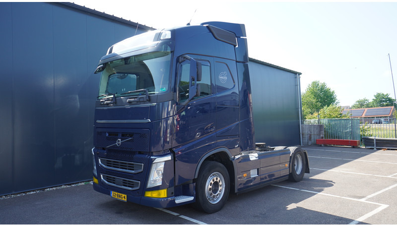 Volvo FH460 EURO 6 GLOBETROTTER 833.000KM - Trekkvogn: bilde 3 Volvo FH460 EURO 6 GLOBETROTTER 833.000KM - Trekkvogn: bilde 3