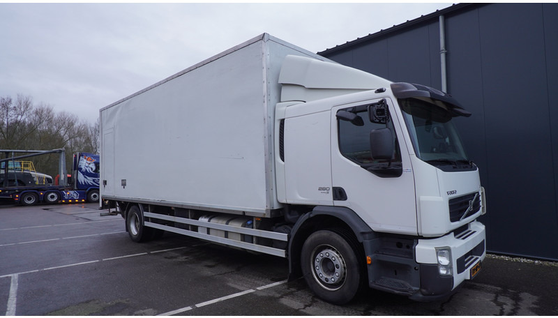 Volvo FE 280 CLOSED BOX 354.000KM MANUAL GEARBOX - Skapbil: bilde 4 Volvo FE 280 CLOSED BOX 354.000KM MANUAL GEARBOX - Skapbil: bilde 4