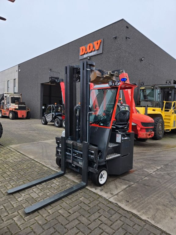 Combilift Agilitf 30-12/60 - 4-veis truck: bilde 1 Combilift Agilitf 30-12/60 - 4-veis truck: bilde 1