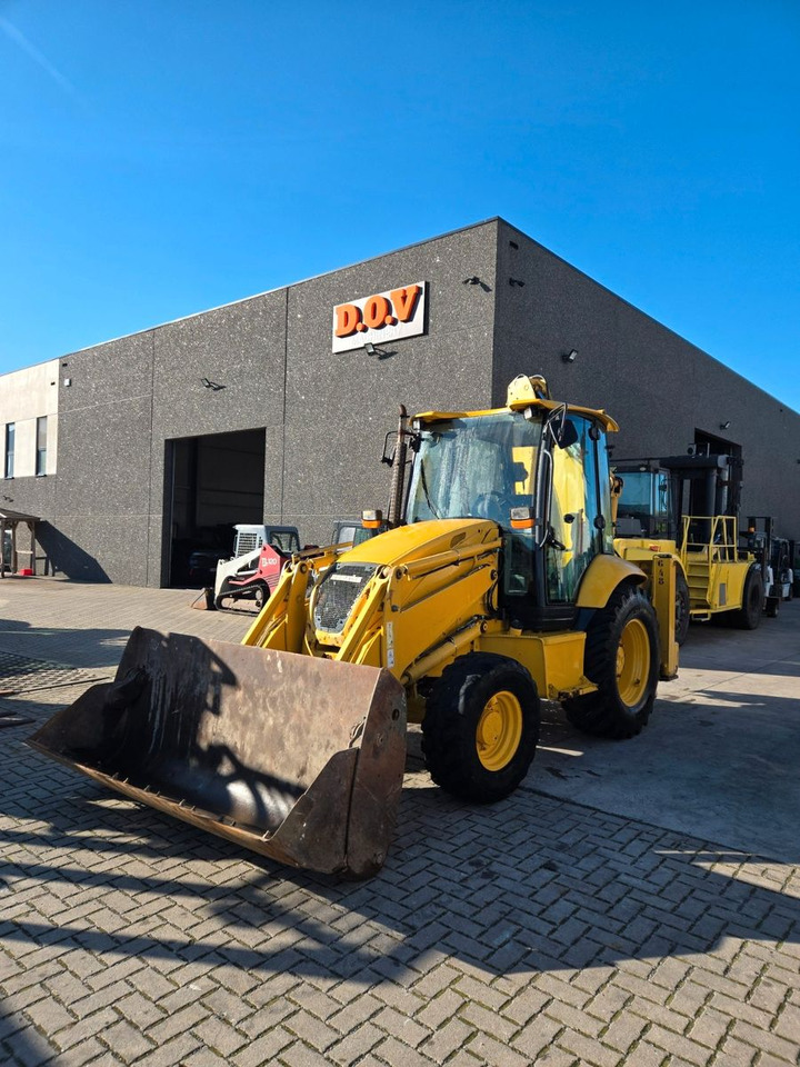 Komatsu WB97 - Traktorgraver: bilde 1 Komatsu WB97 - Traktorgraver: bilde 1