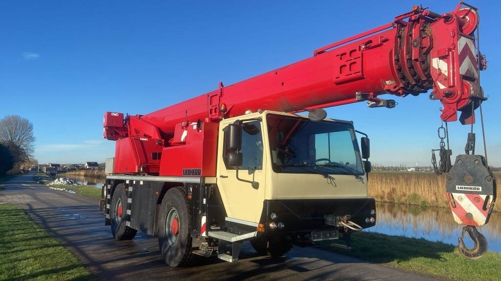 Liebherr LTM 1040-2.1 - Allterrengkran: bilde 4 Liebherr LTM 1040-2.1 - Allterrengkran: bilde 4