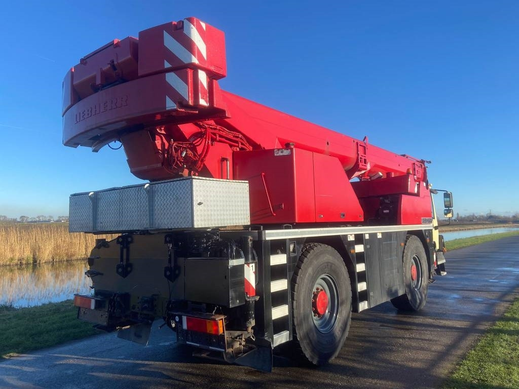 Liebherr LTM 1040-2.1 - Allterrengkran: bilde 3 Liebherr LTM 1040-2.1 - Allterrengkran: bilde 3