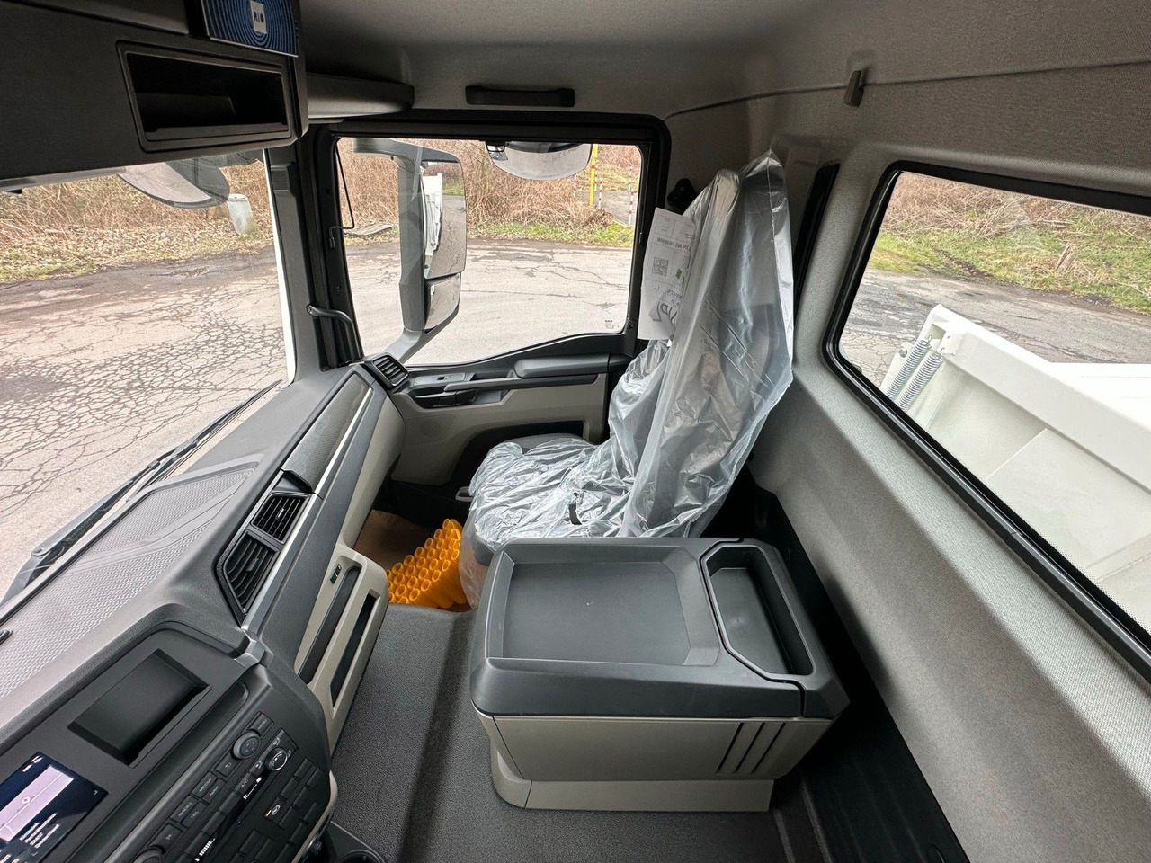 Leie  MAN TGM 18.320  4X4  Euro 6e Euromix 3-Seiten-Kipper MAN TGM 18.320  4X4  Euro 6e Euromix 3-Seiten-Kipper: bilde 24