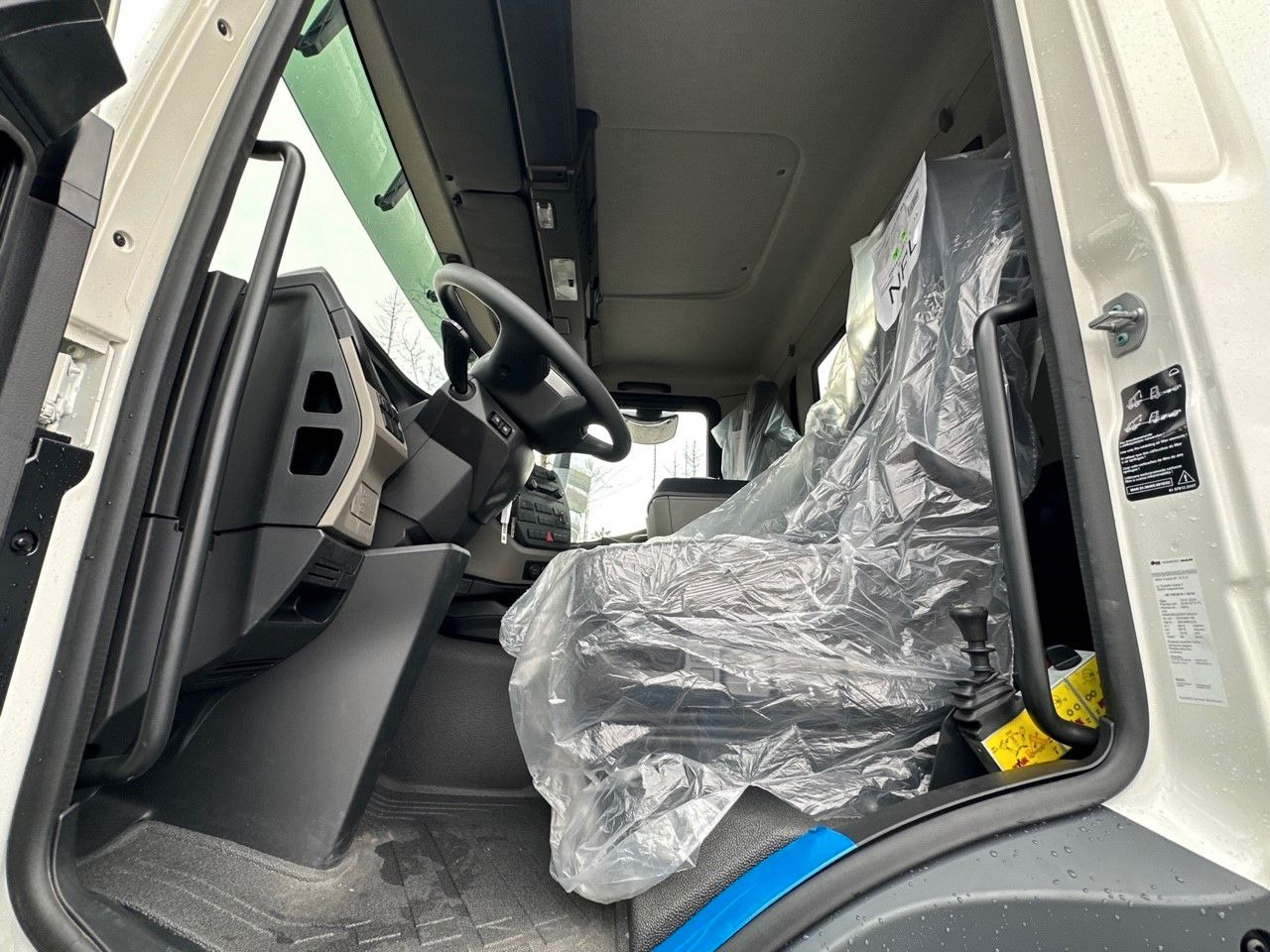 Leie  MAN TGM 18.320 4x2 Euro6e  Hiab X-HiDuo 138DS-3 MAN TGM 18.320 4x2 Euro6e  Hiab X-HiDuo 138DS-3: bilde 24