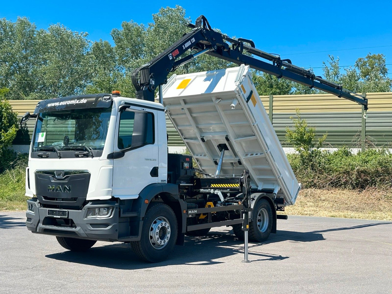 MAN TGM 18.320 4x2 Euro6e Hiab X-HiDuo 138DS-4 - Tippbil, Kranbil: bilde 2 MAN TGM 18.320 4x2 Euro6e Hiab X-HiDuo 138DS-4 - Tippbil, Kranbil: bilde 2
