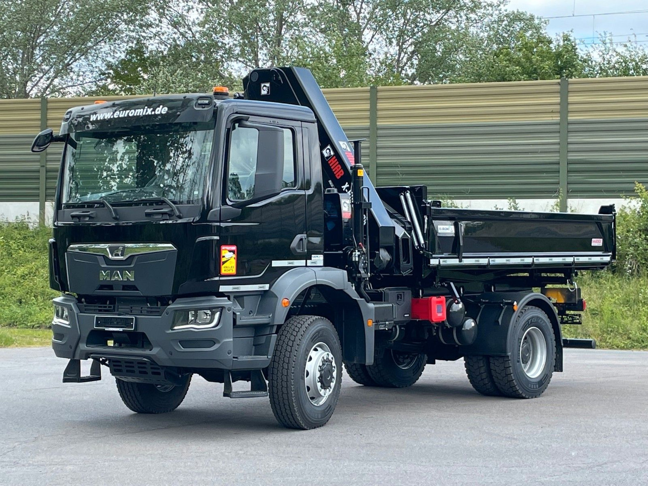 MAN TGM 18.320 4x4 Euro6e Hiab X Hiduo 228-4 - Tippbil, Kranbil: bilde 3 MAN TGM 18.320 4x4 Euro6e Hiab X Hiduo 228-4 - Tippbil, Kranbil: bilde 3