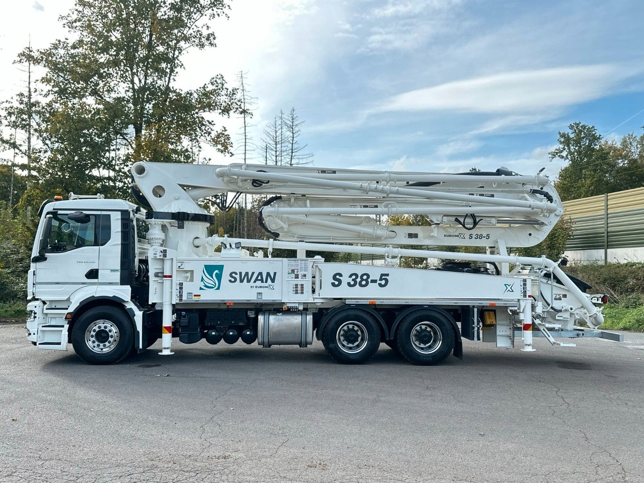MAN TGS 26.510 6x4 SWAN TSP 38-5 160RZ ( 38m ) - Betongpumpe: bilde 1 MAN TGS 26.510 6x4 SWAN TSP 38-5 160RZ ( 38m ) - Betongpumpe: bilde 1