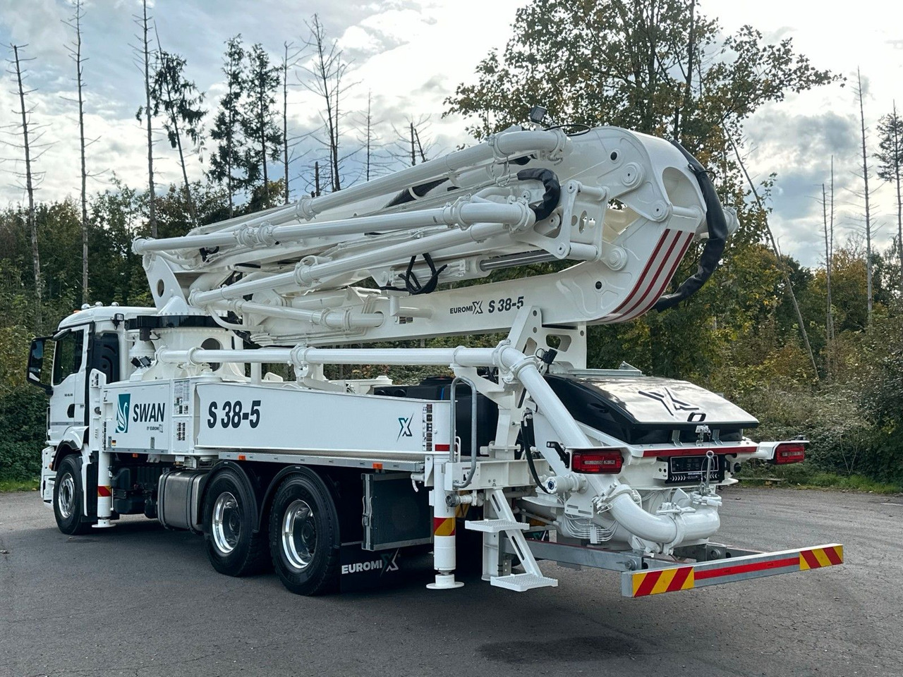 MAN TGS 26.510 6x4 SWAN TSP 38-5 160RZ ( 38m ) - Betongpumpe: bilde 4 MAN TGS 26.510 6x4 SWAN TSP 38-5 160RZ ( 38m ) - Betongpumpe: bilde 4