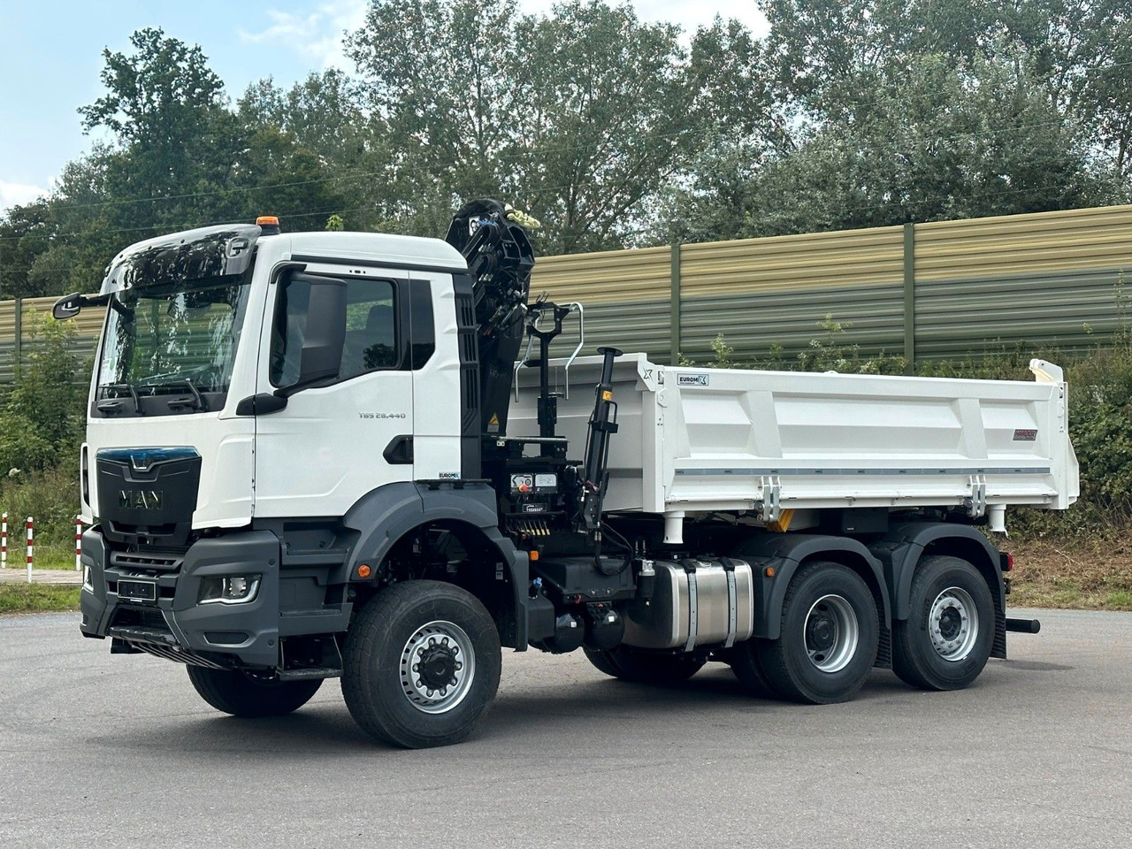 MAN TGS 28.440 6x4-4/3-Seiten- Kipper / Hiab 138-3 - Tippbil, Kranbil: bilde 3 MAN TGS 28.440 6x4-4/3-Seiten- Kipper / Hiab 138-3 - Tippbil, Kranbil: bilde 3