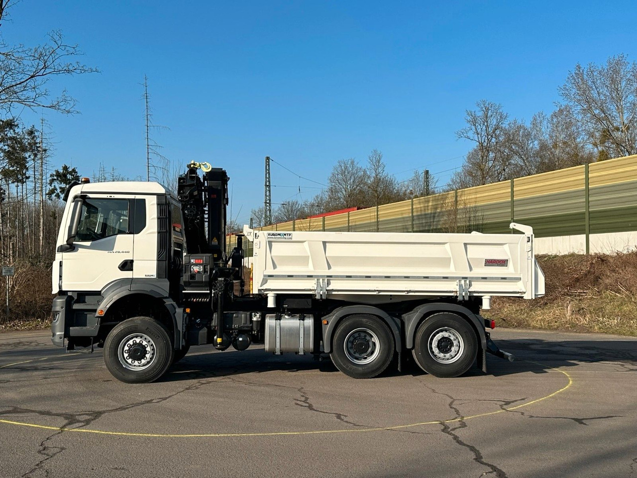 MAN TGS 28.440 6x4-4/3-Seiten- Kipper / Hiab 228-6 - Tippbil, Kranbil: bilde 3 MAN TGS 28.440 6x4-4/3-Seiten- Kipper / Hiab 228-6 - Tippbil, Kranbil: bilde 3