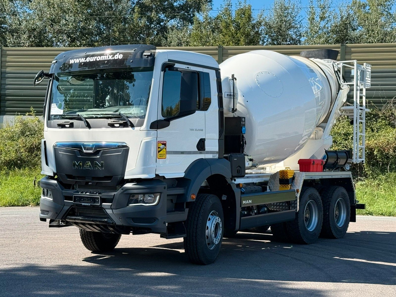 MAN TGS 33.440 / 6X4 Euro6e Euromix MTP EM 7 L - Betongbil: bilde 1 MAN TGS 33.440 / 6X4 Euro6e Euromix MTP EM 7 L - Betongbil: bilde 1
