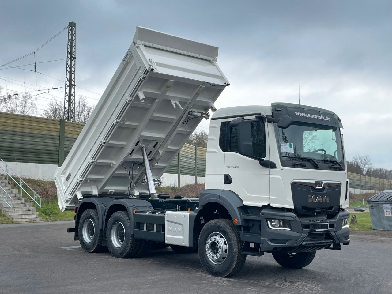 Leie  MAN TGS 33.440 6x4 /Euro6 3-Seiten-Kipper EuromixMTP MAN TGS 33.440 6x4 /Euro6 3-Seiten-Kipper EuromixMTP: bilde 15