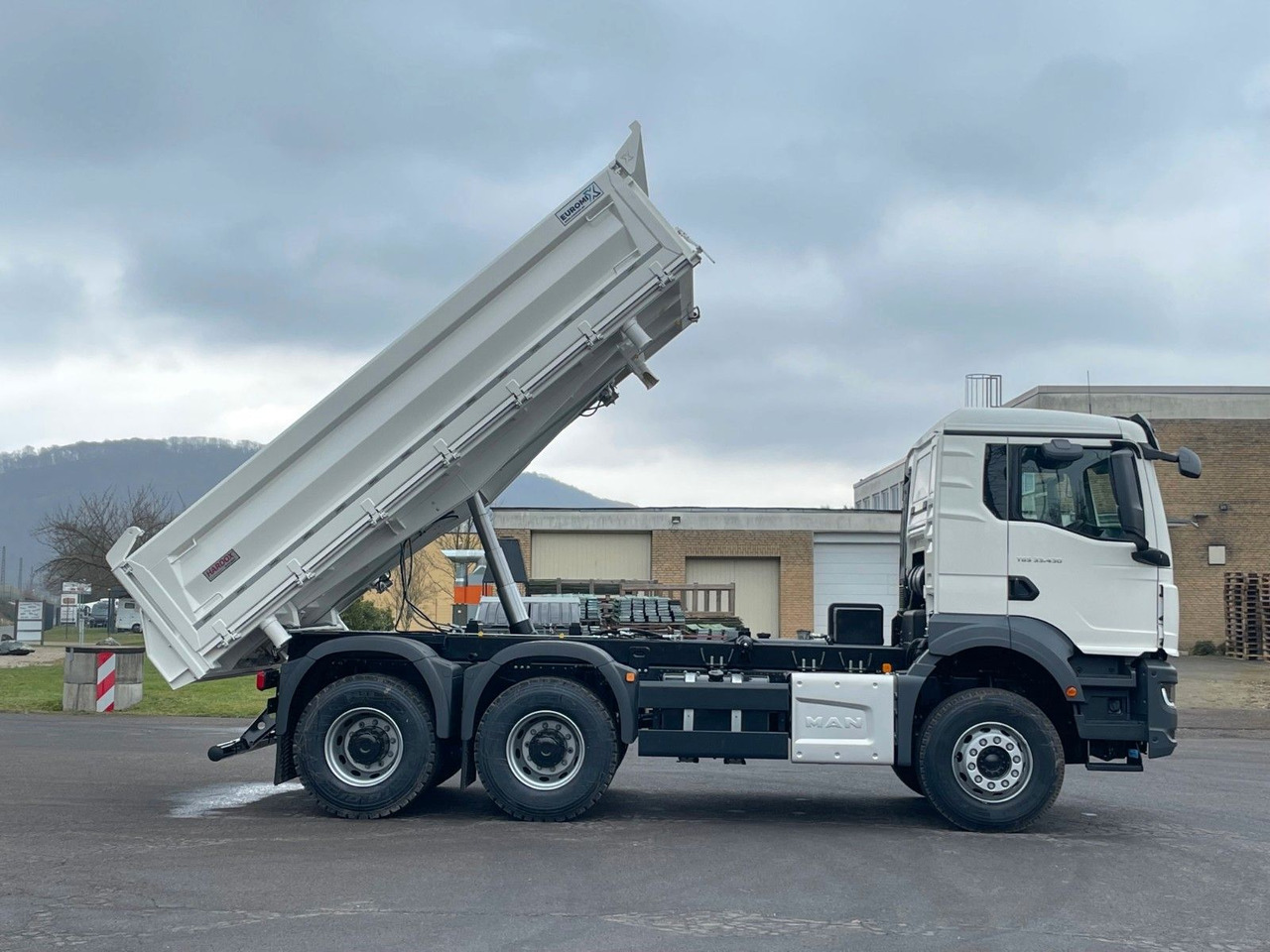 Leie  MAN TGS 33.440 6x4 /Euro6 3-Seiten-Kipper EuromixMTP MAN TGS 33.440 6x4 /Euro6 3-Seiten-Kipper EuromixMTP: bilde 14