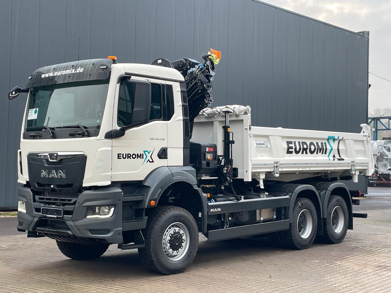 MAN TGS 33.440 6x6 /3-Seiten- Kipper / HIAB 228-6 - Tippbil, Kranbil: bilde 3 MAN TGS 33.440 6x6 /3-Seiten- Kipper / HIAB 228-6 - Tippbil, Kranbil: bilde 3