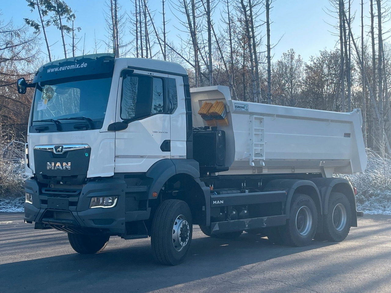 MAN TGS 33.440 6x6 /Euro6e Mulden-Kipper EuromixMTP - Tippbil: bilde 2 MAN TGS 33.440 6x6 /Euro6e Mulden-Kipper EuromixMTP - Tippbil: bilde 2