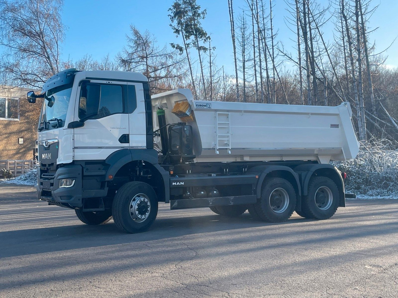 MAN TGS 33.440 6x6 /Euro6e Mulden-Kipper EuromixMTP - Tippbil: bilde 1 MAN TGS 33.440 6x6 /Euro6e Mulden-Kipper EuromixMTP - Tippbil: bilde 1