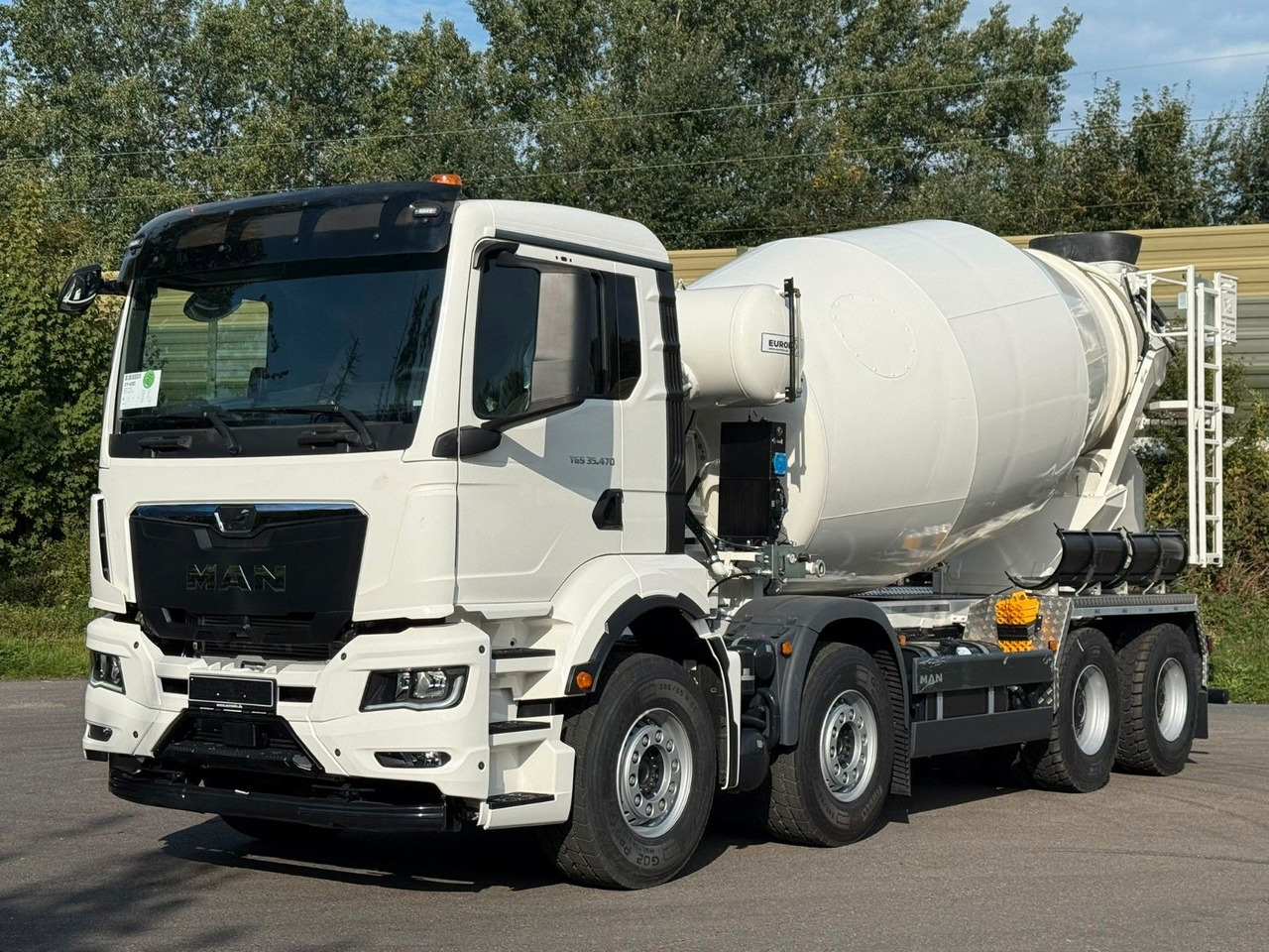 MAN TGS 35.470 BB 8X4 EuromixMTP EM 10 L - Betongbil: bilde 1 MAN TGS 35.470 BB 8X4 EuromixMTP EM 10 L - Betongbil: bilde 1