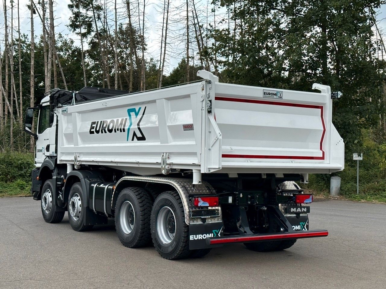 MAN TGS 35.480 8x4 EuromixMTP 3-Seiten-Kipper - Tippbil: bilde 5 MAN TGS 35.480 8x4 EuromixMTP 3-Seiten-Kipper - Tippbil: bilde 5