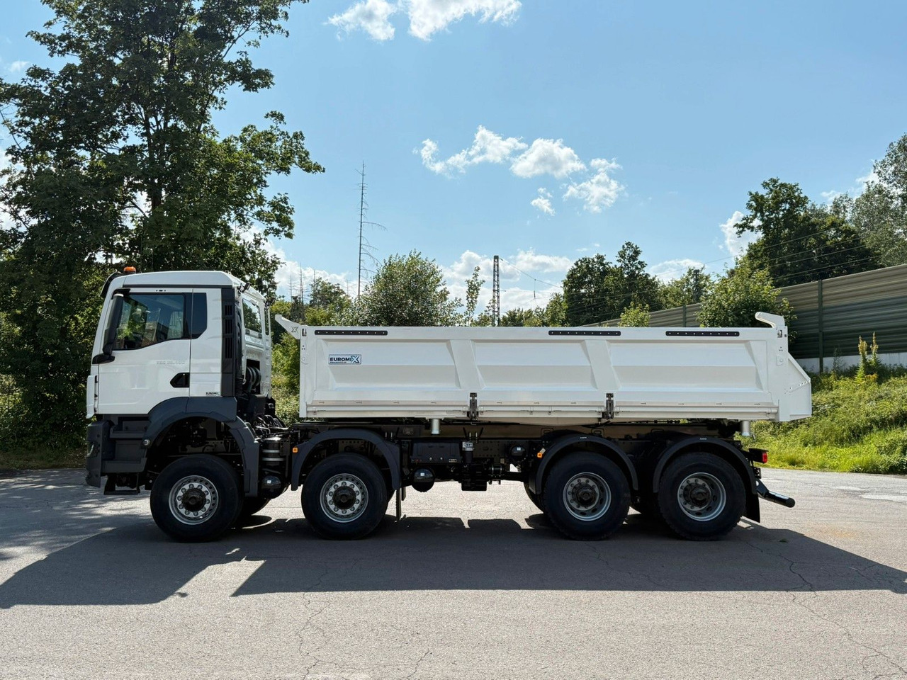 MAN TGS 35.480 8x6 EuromixMTP 3-Seiten-Kipper - Tippbil: bilde 3 MAN TGS 35.480 8x6 EuromixMTP 3-Seiten-Kipper - Tippbil: bilde 3