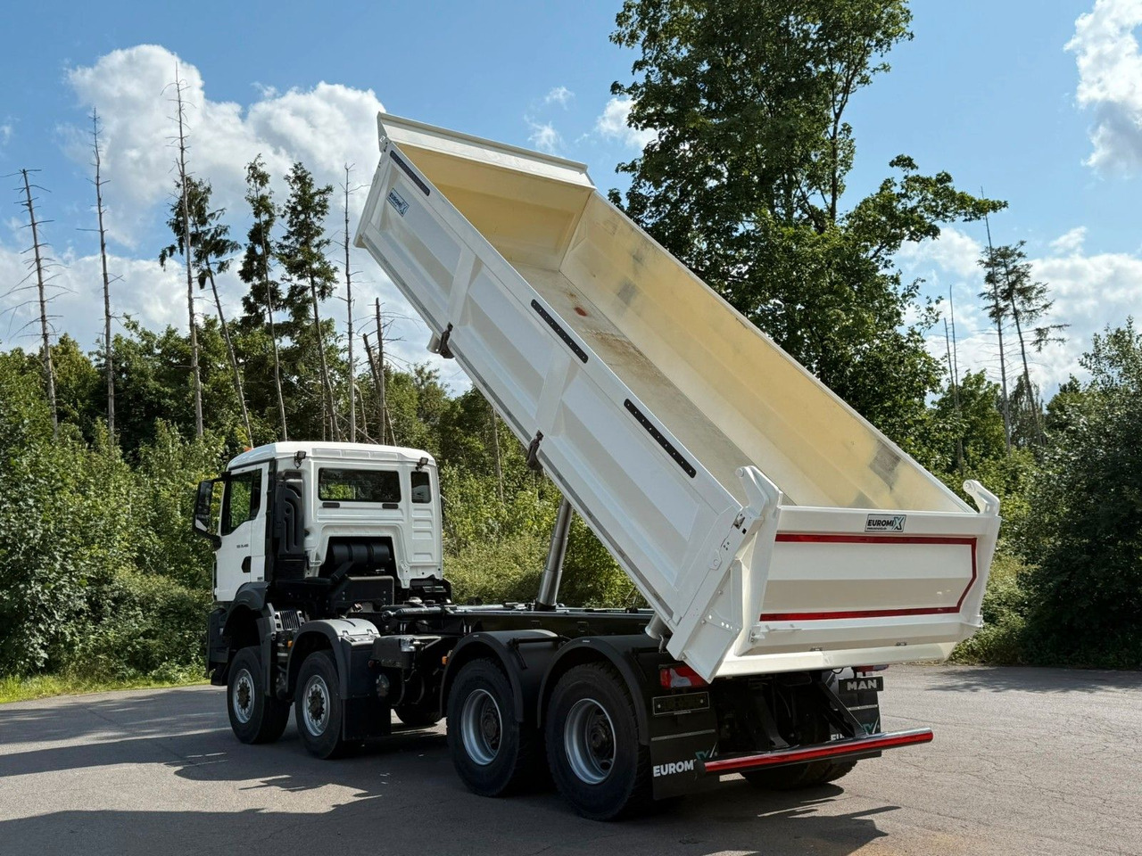 MAN TGS 35.480 8x8 EuromixMTP 3-Seiten-Kipper - Tippbil: bilde 4 MAN TGS 35.480 8x8 EuromixMTP 3-Seiten-Kipper - Tippbil: bilde 4