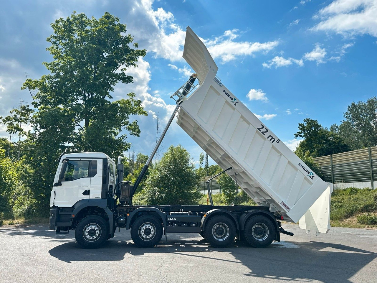 Tippbil MAN TGS 41.400 8x4 / EUROMIX MTP 22m³/  Eckige Mulde: bilde 11
