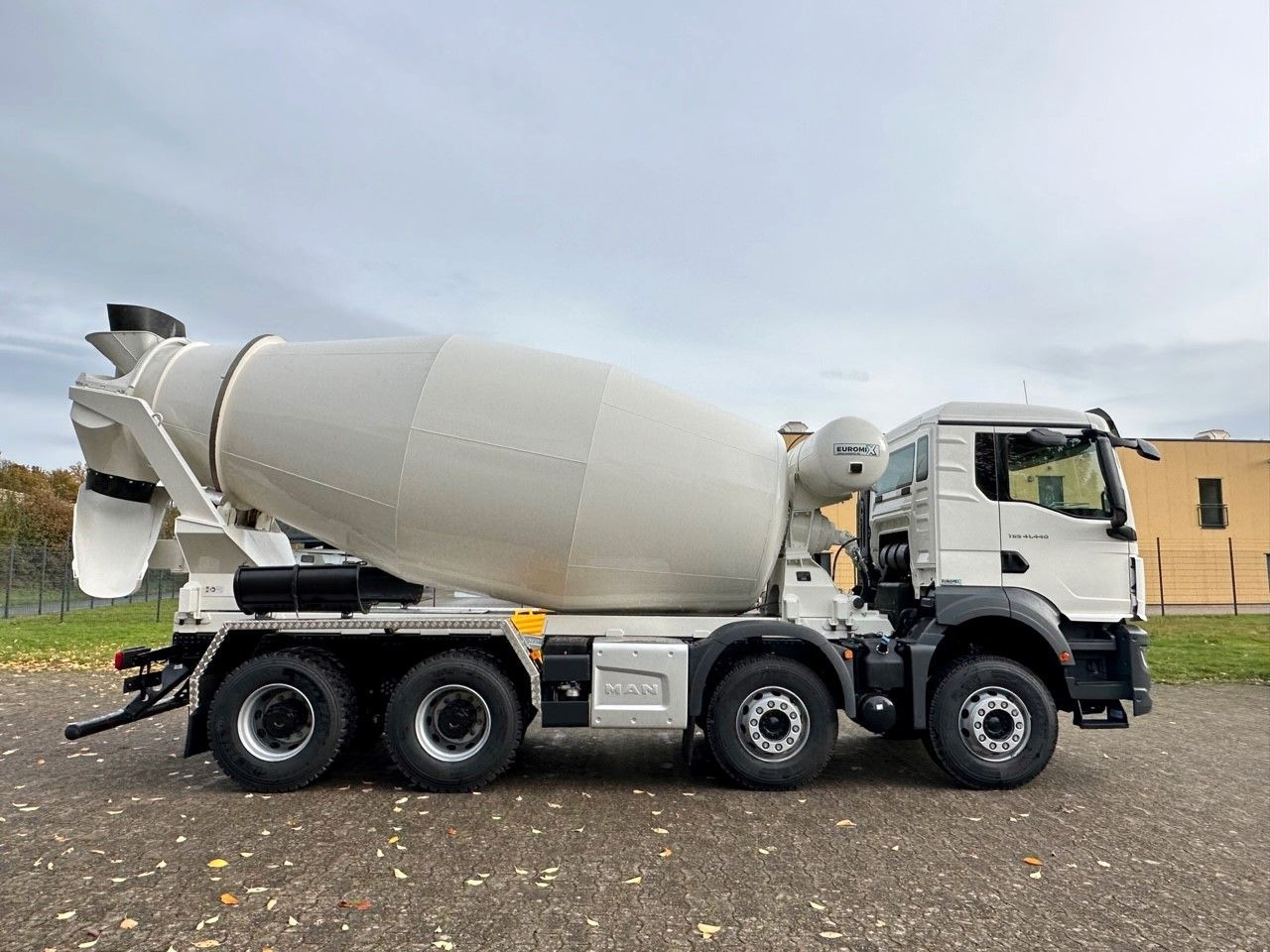 Betongbil MAN TGS 41.440 8x4 /Euro6e Euromix  EM 10 L: bilde 8