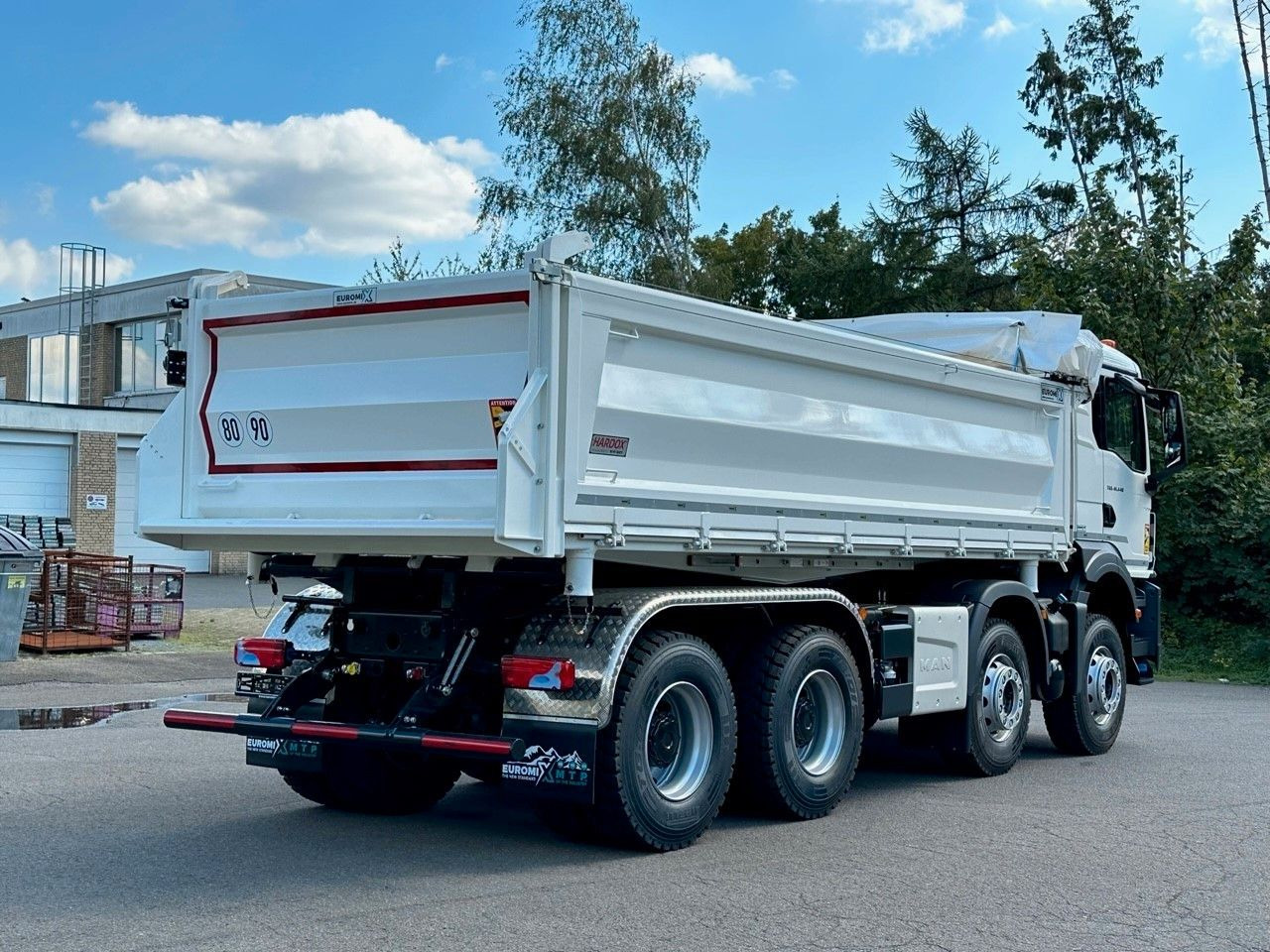 MAN TGS 41.440 8x4 EuromixMTP 3-Seiten-Kipper MAN TGS 41.440 8x4 EuromixMTP 3-Seiten-Kipper - Tippbil: bilde 4 MAN TGS 41.440 8x4 EuromixMTP 3-Seiten-Kipper MAN TGS 41.440 8x4 EuromixMTP 3-Seiten-Kipper - Tippbil: bilde 4