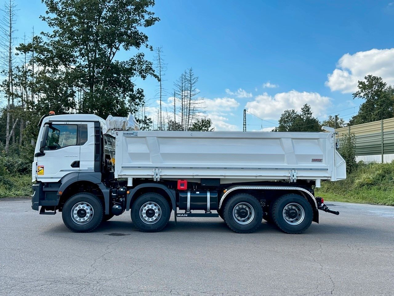 MAN TGS 41.440 8x4 EuromixMTP 3-Seiten-Kipper - Tippbil: bilde 3 MAN TGS 41.440 8x4 EuromixMTP 3-Seiten-Kipper - Tippbil: bilde 3