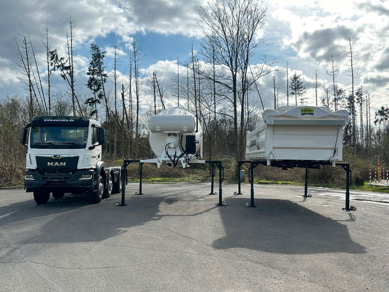 MAN TGS 41.440 8x4 WECHSELSYSTEM KIPPER+MISCHER - Betongbil: bilde 1 MAN TGS 41.440 8x4 WECHSELSYSTEM KIPPER+MISCHER - Betongbil: bilde 1