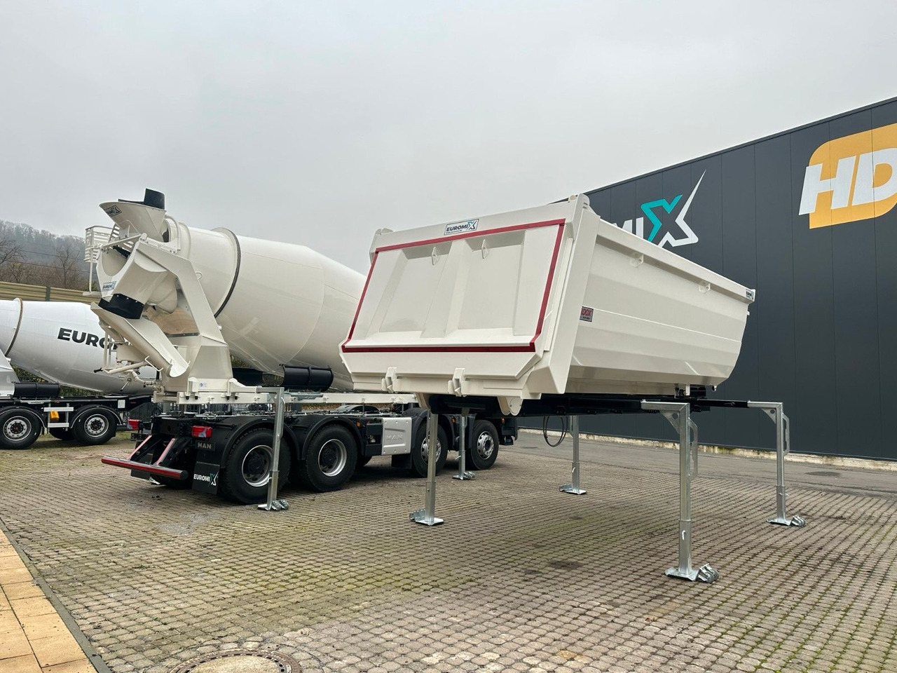 MAN TGS 41.480 8x4 WECHSELSYSTEM KIPPER+MISCHER - Betongbil, Dumperkasse: bilde 5 MAN TGS 41.480 8x4 WECHSELSYSTEM KIPPER+MISCHER - Betongbil, Dumperkasse: bilde 5