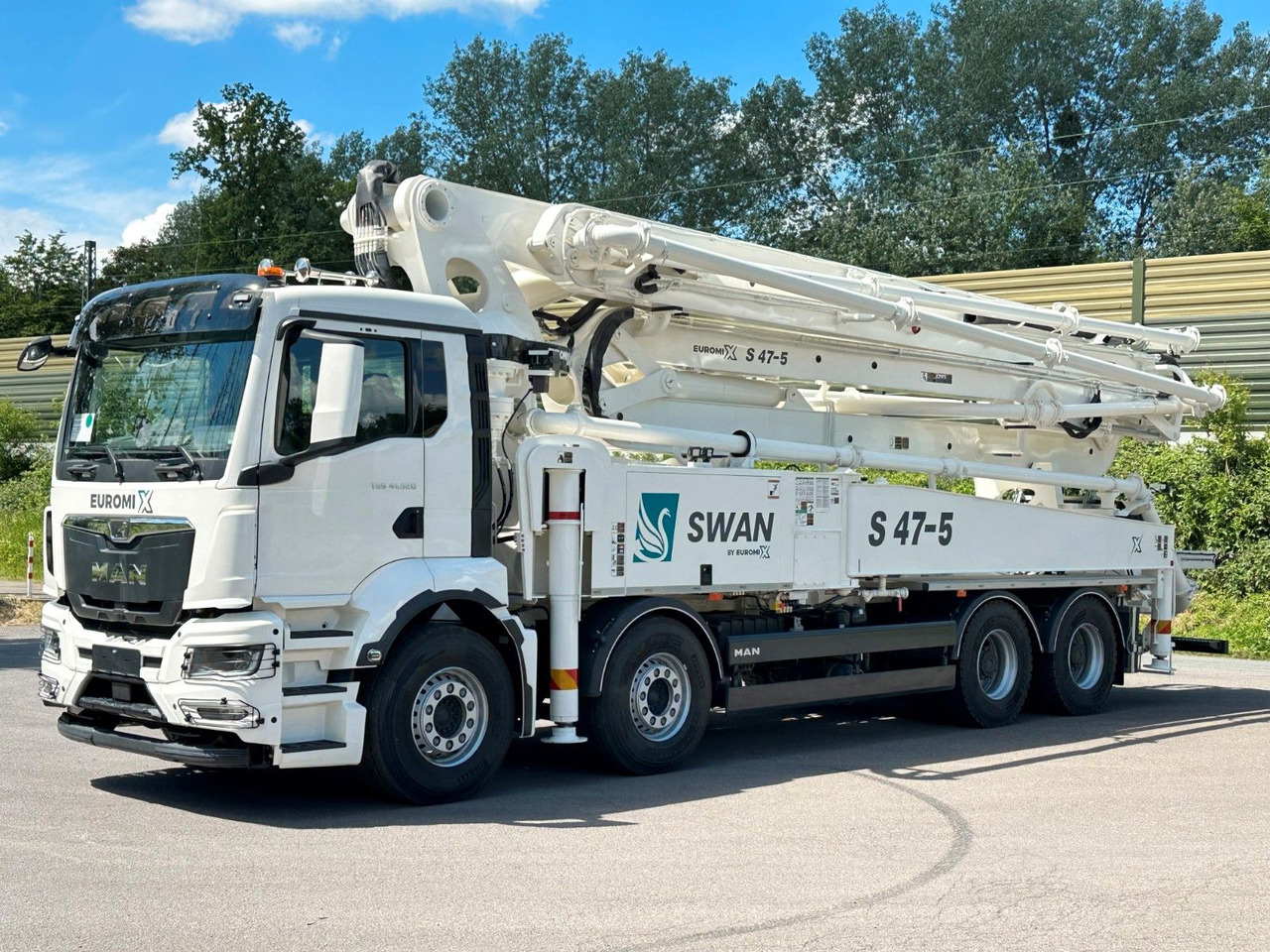MAN TGS 41.520 8x4 SWAN TSP 47-5 160RZ ( 47m ) - Betongbil: bilde 1 MAN TGS 41.520 8x4 SWAN TSP 47-5 160RZ ( 47m ) - Betongbil: bilde 1