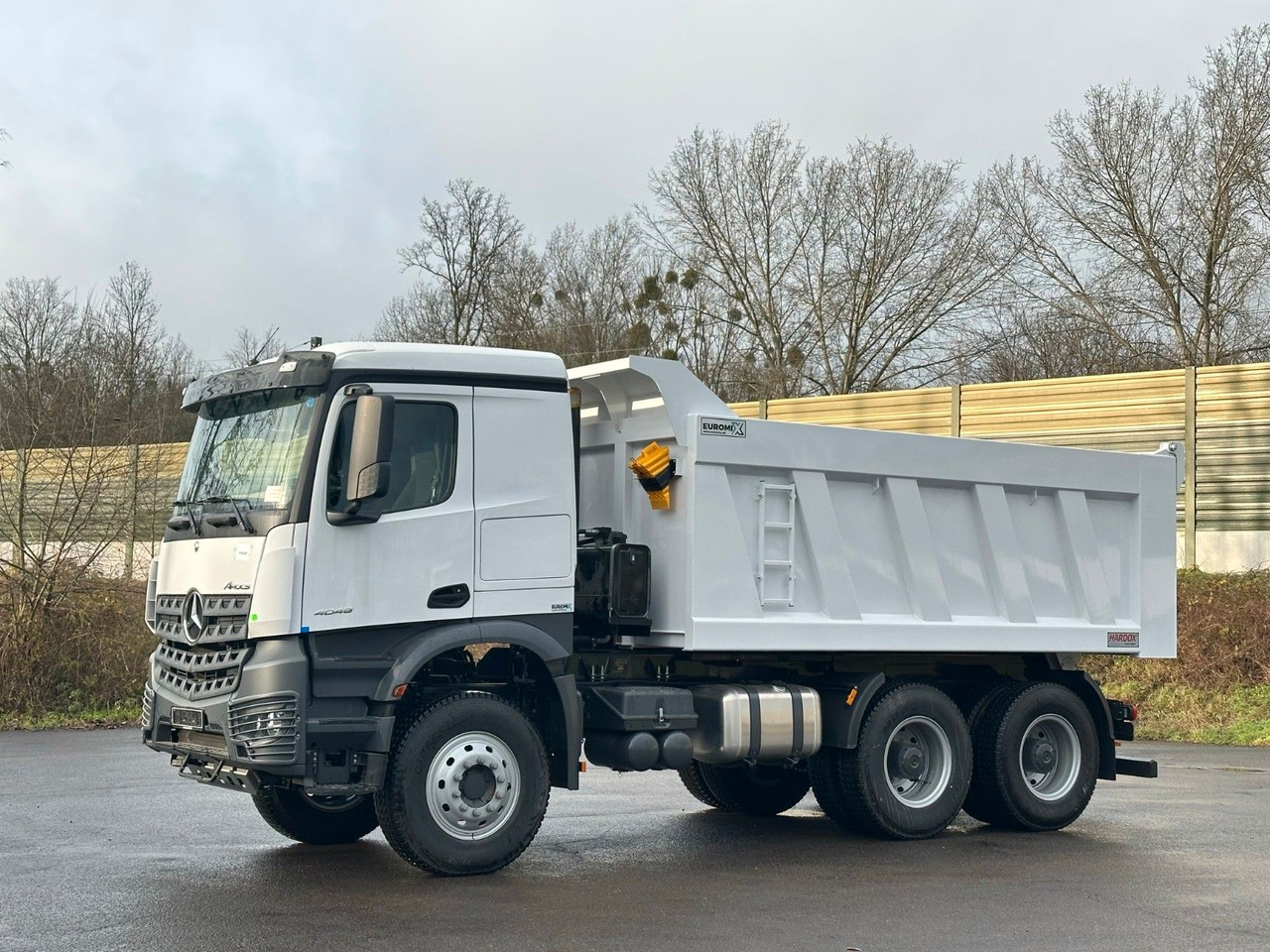 Mercedes-Benz 4048 6X4 Arcos 5 EuromixMTP Dumper Kipper - Tippbil: bilde 4 Mercedes-Benz 4048 6X4 Arcos 5 EuromixMTP Dumper Kipper - Tippbil: bilde 4