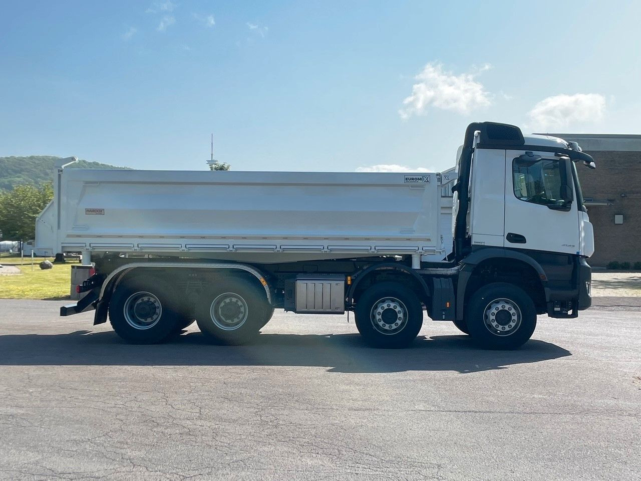 Leie  Mercedes-Benz 4145  8X4   Euromix EMT  3-Seiten-Kipper Mercedes-Benz 4145  8X4   Euromix EMT  3-Seiten-Kipper: bilde 5