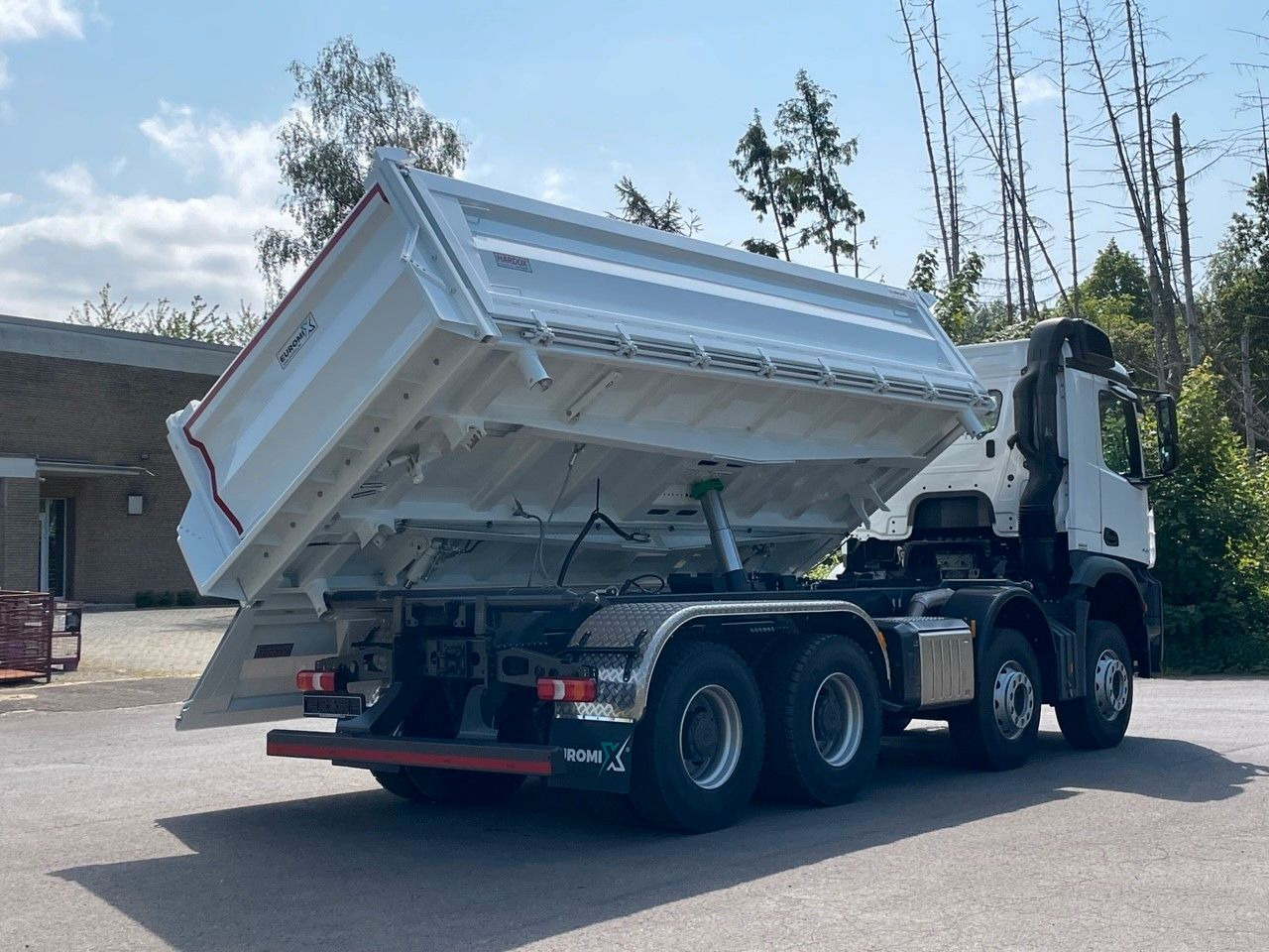 Leie  Mercedes-Benz 4145  8X4   Euromix EMT  3-Seiten-Kipper Mercedes-Benz 4145  8X4   Euromix EMT  3-Seiten-Kipper: bilde 14