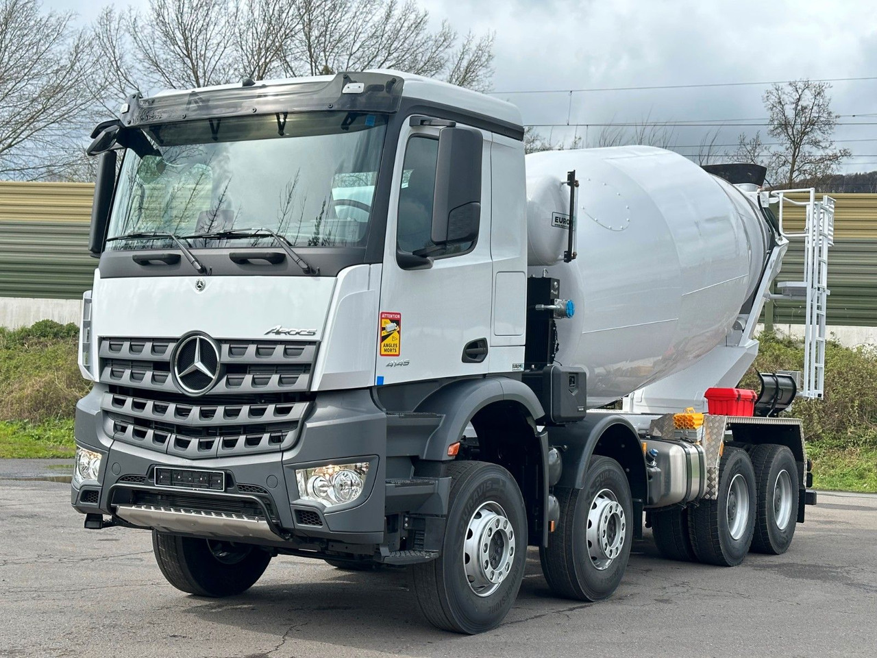 Mercedes-Benz 4145 8X4 EuromixMTP EM 10 Fahrmischer - Betongbil: bilde 3 Mercedes-Benz 4145 8X4 EuromixMTP EM 10 Fahrmischer - Betongbil: bilde 3