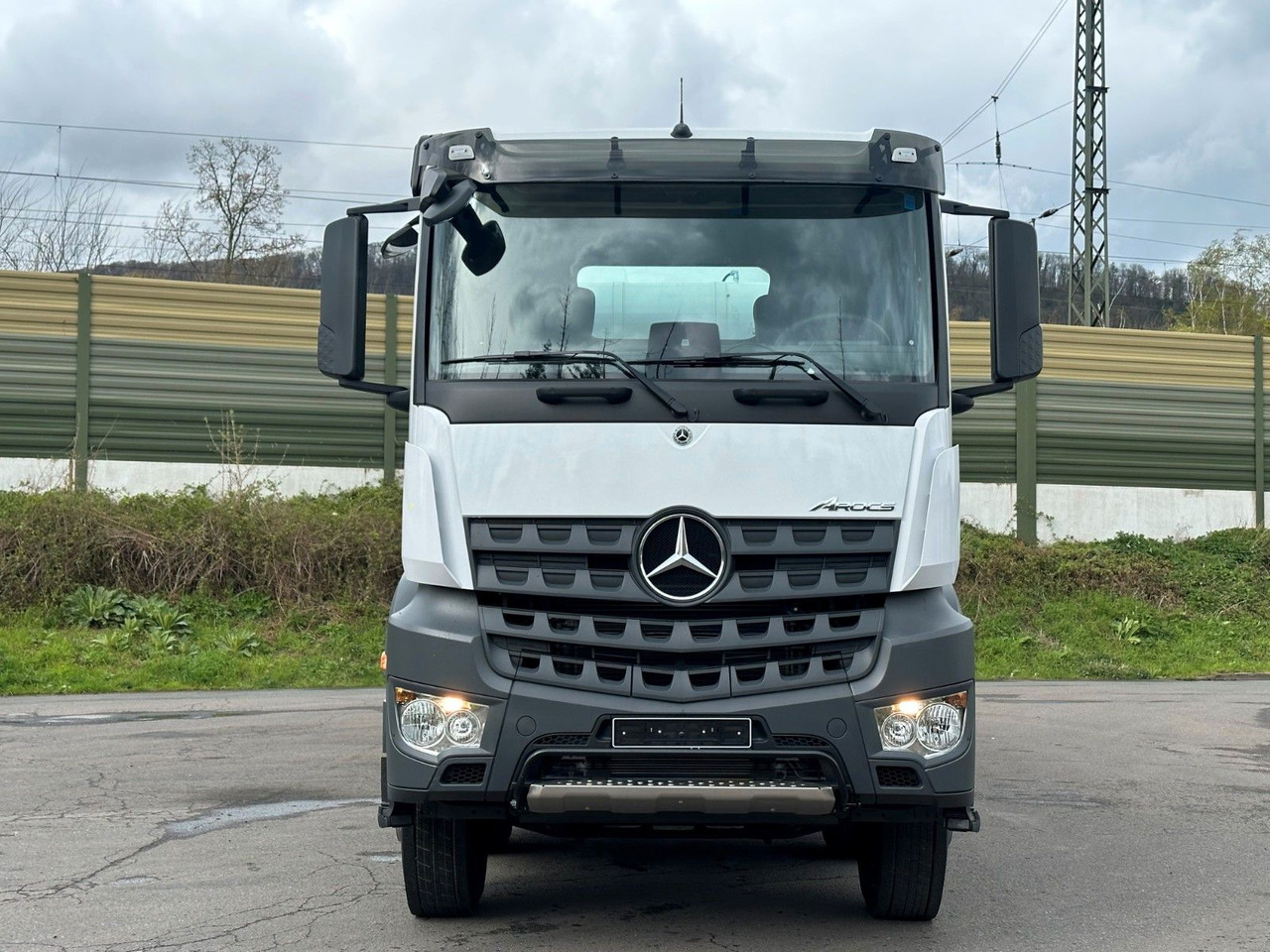 Mercedes-Benz 4145 8X4 EuromixMTP EM 10 Fahrmischer - Betongbil: bilde 2 Mercedes-Benz 4145 8X4 EuromixMTP EM 10 Fahrmischer - Betongbil: bilde 2