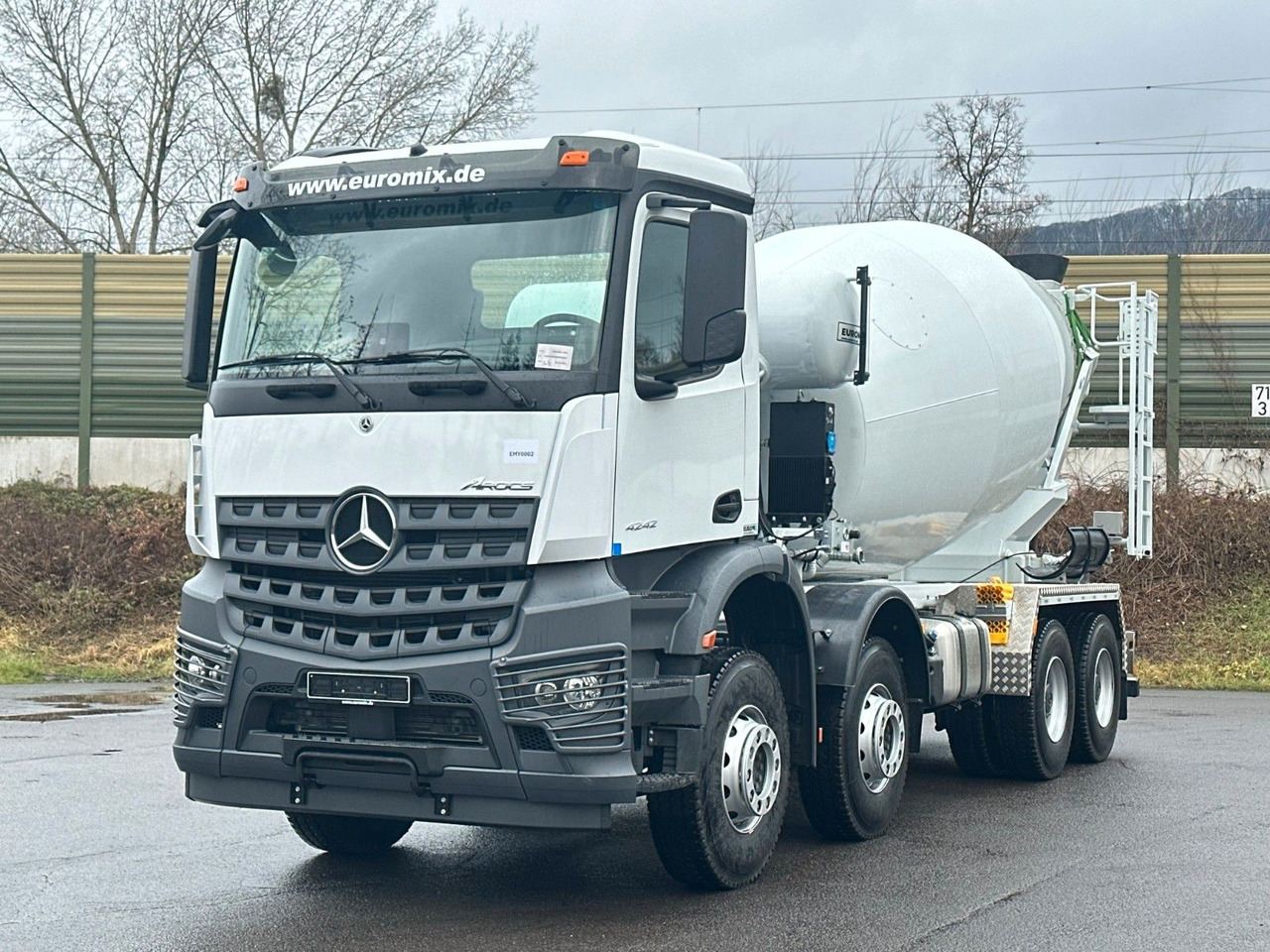 Mercedes-Benz AROCS 5 4242 8x4 Euro5 EuromixMTP EM 12m R - Betongbil: bilde 2 Mercedes-Benz AROCS 5 4242 8x4 Euro5 EuromixMTP EM 12m R - Betongbil: bilde 2
