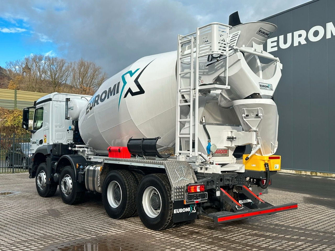 Mercedes-Benz Arocs 5 3540 8x4 EURO 6e EuromixMTP EM 9 L - Betongbil: bilde 4 Mercedes-Benz Arocs 5 3540 8x4 EURO 6e EuromixMTP EM 9 L - Betongbil: bilde 4