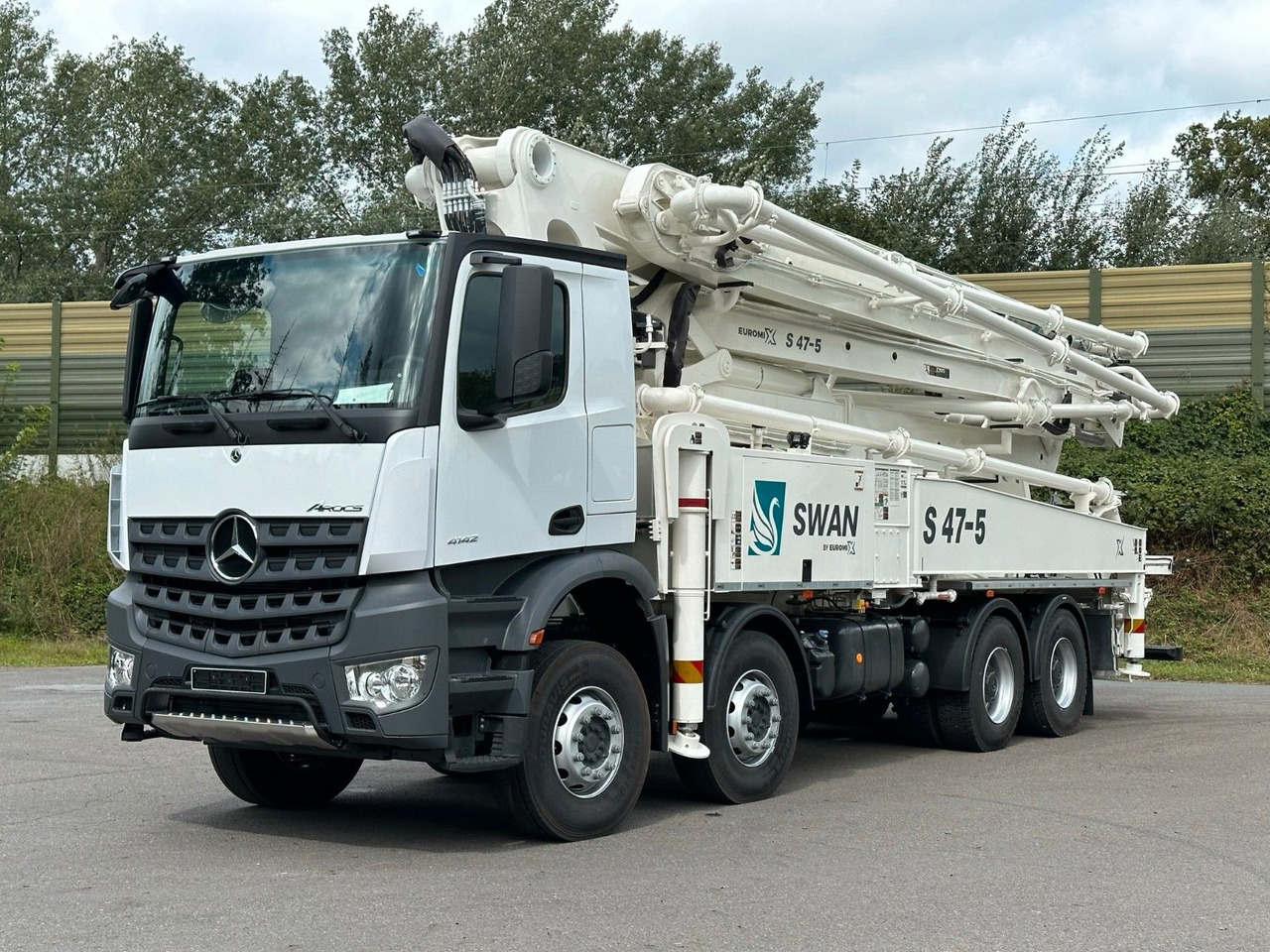 Mercedes-Benz Arocs 5 4142 8x4 SWAN TSP 47-5 160RZ ( 47m ) - Betongbil: bilde 3 Mercedes-Benz Arocs 5 4142 8x4 SWAN TSP 47-5 160RZ ( 47m ) - Betongbil: bilde 3