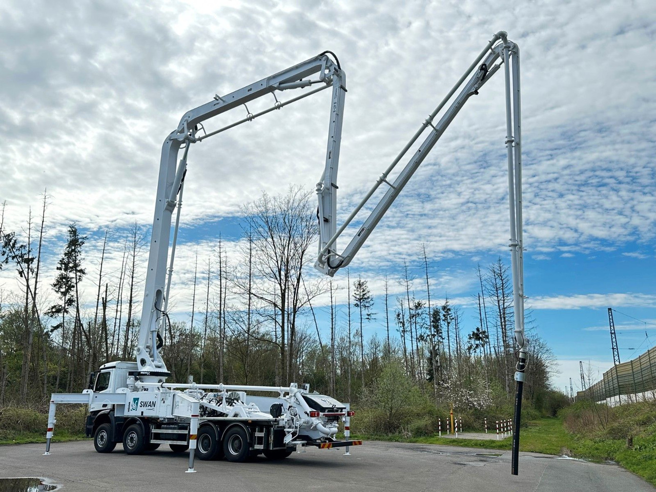 Mercedes-Benz Arocs 5 4542 8x4 SWAN TSP 47-5 160RZ ( 47m ) - Betongpumpe: bilde 4 Mercedes-Benz Arocs 5 4542 8x4 SWAN TSP 47-5 160RZ ( 47m ) - Betongpumpe: bilde 4